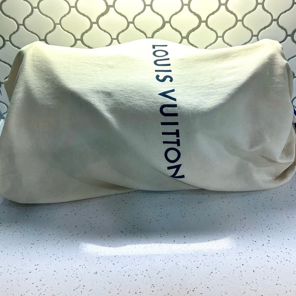 Louis Vuitton Keepall 55 - Picture 16 of 16